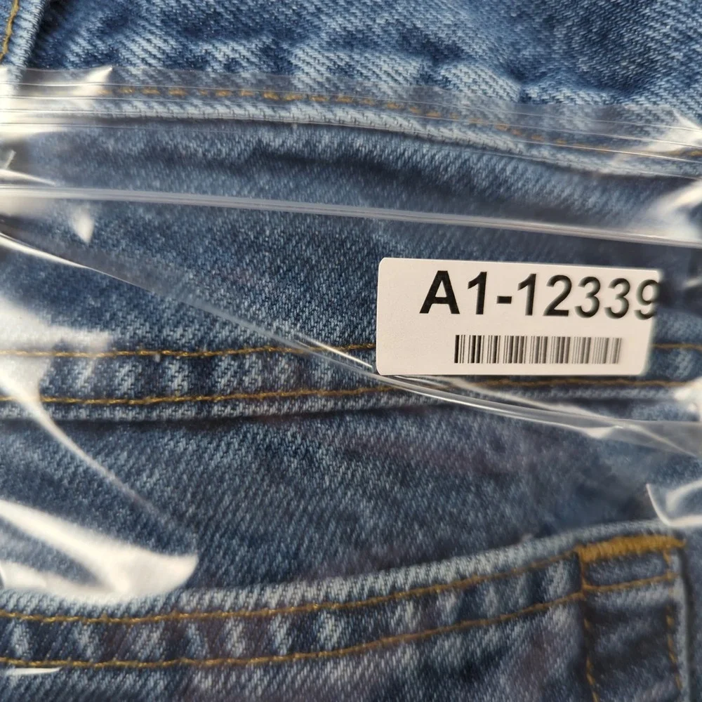 Carhartt Jeans Mens 38x36 Blue Relaxed Fit Utility Workwear Faded Distressed